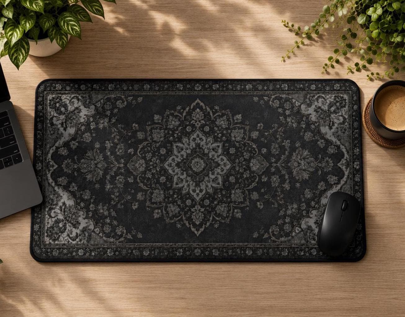 Czarna mata na biurko, podkład – Desk Setup Vintage recenzja i cena