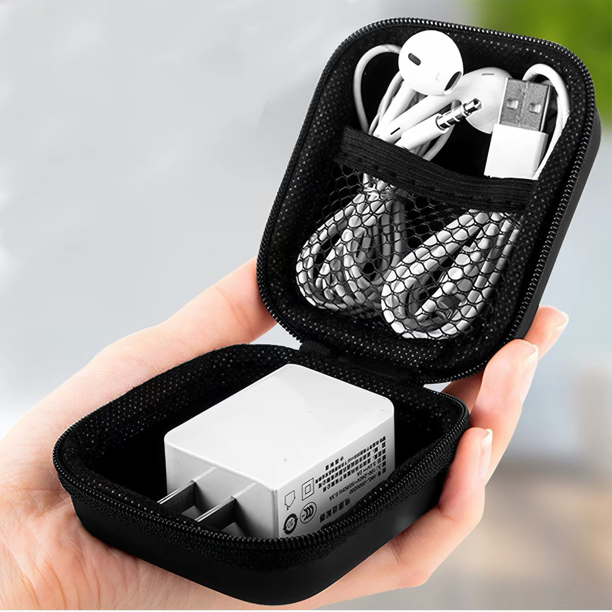 Twarda, wodoodporna torba EVA  – Cable Box Organizer recenzja i cena